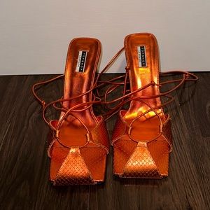 Never worn Topshop strappy heel